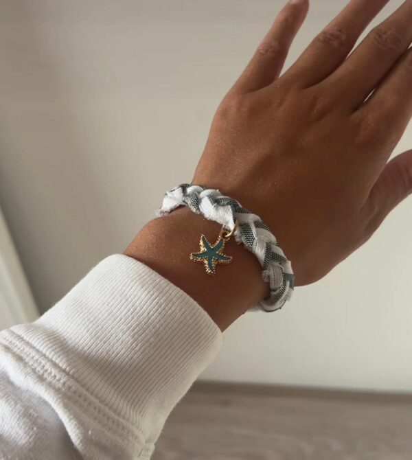 Aqua bracelet